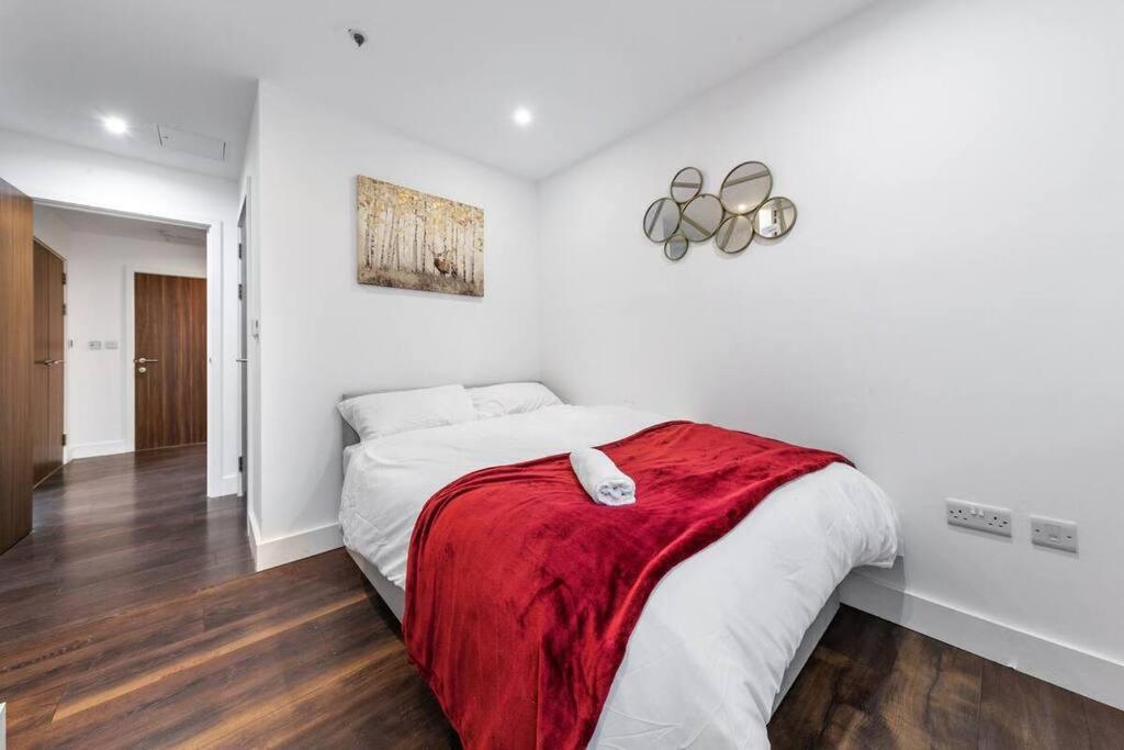 Sleep 7 20 Mins From London Waterloo Bp65 Apartment Ngoại thất bức ảnh